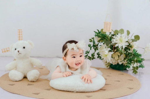 阳春孕妇几个月肚子大